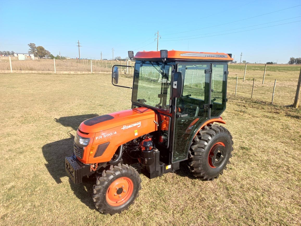 FABRICACION DE CABINA PARA TRACTOR